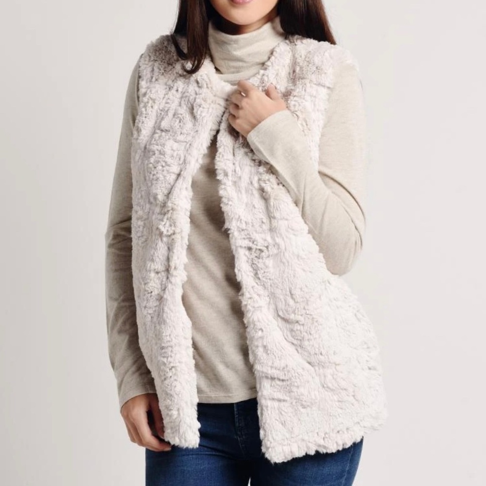 ❤️Dylan Faux Fur Vest & Matching Scarf